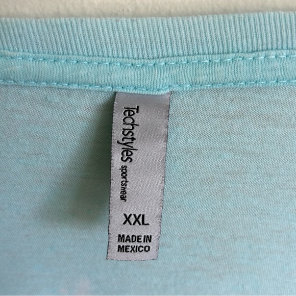 Distressed Yellowstone Tee - Picture 5 of 6